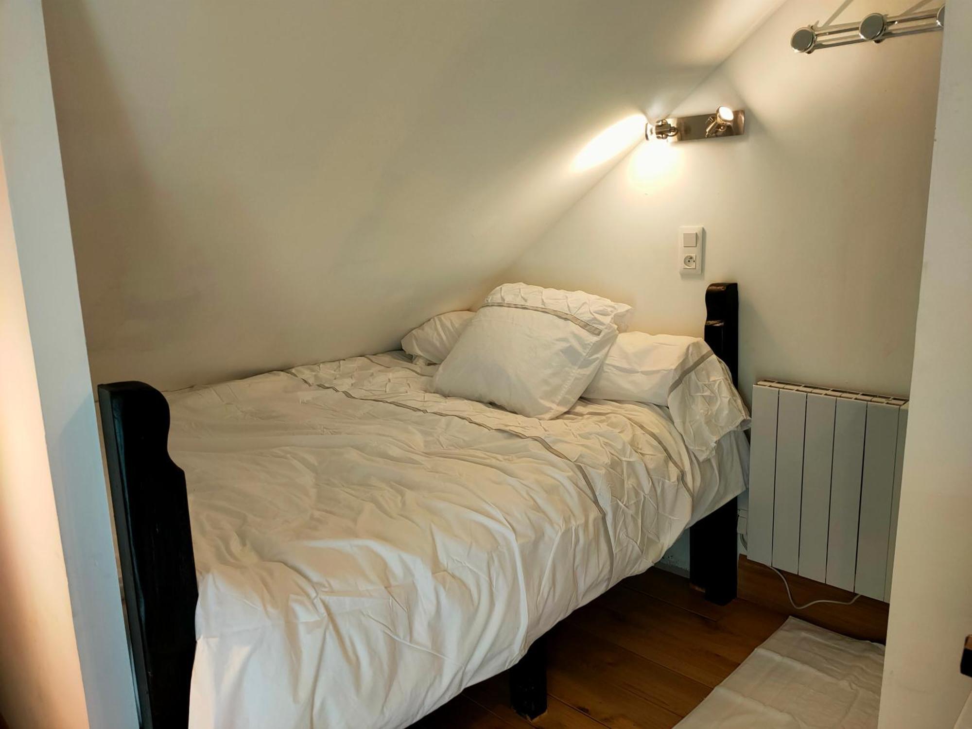 Aux Trois Tilleuls Bed and Breakfast Loches Δωμάτιο φωτογραφία